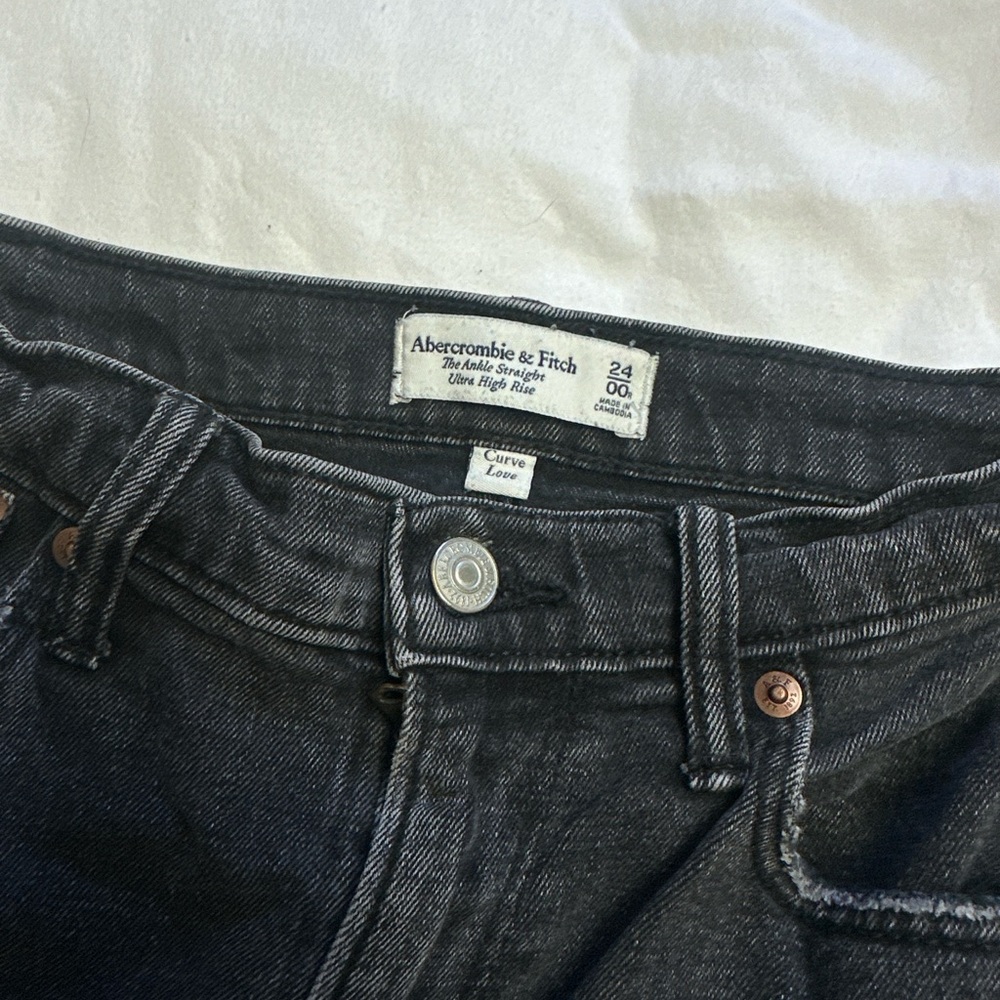 Black Abercrombie & Fitch Ankle Straight Ultra High Rise Curve Love Jeans